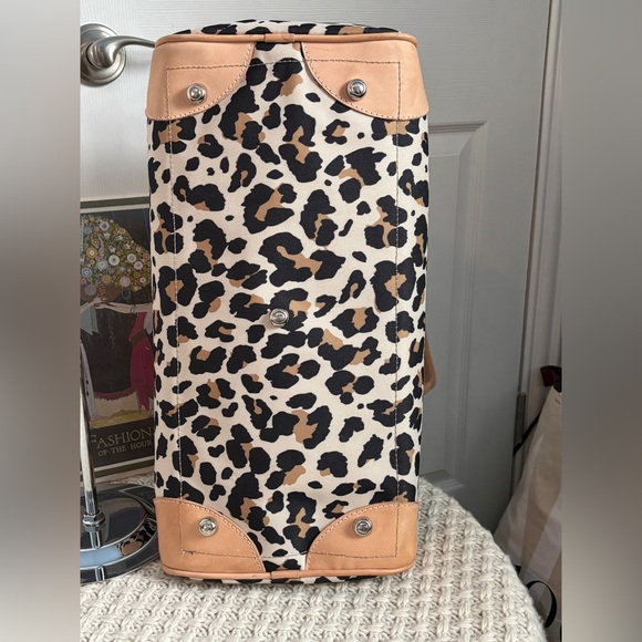 Jon Hart Travel Bag “Boujee” - Picture 9 of 13